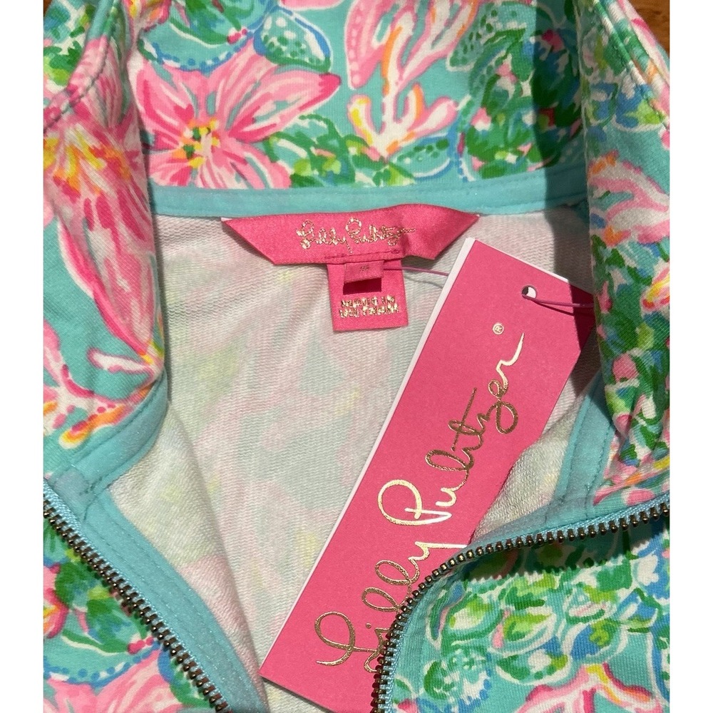 Lilly Pulitzer NWT UPF 50+ Skipper Popover So Shellegant Sz Small 1/4 Zip - Picture 2 of 6